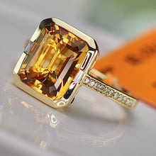 Load image into Gallery viewer, SPECIAL!  Vibrant Citrine and diamond ring in 14k yellow gold by EFFY