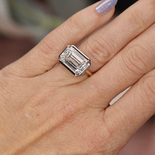Load image into Gallery viewer, MADE TO ORDER: Kaylie setting in 14k yellow and white gold