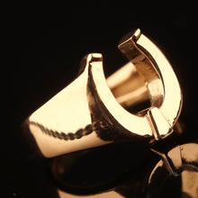 Load image into Gallery viewer, Vintage horseshoe ring in 14k yellow gold from Manor Jewels.