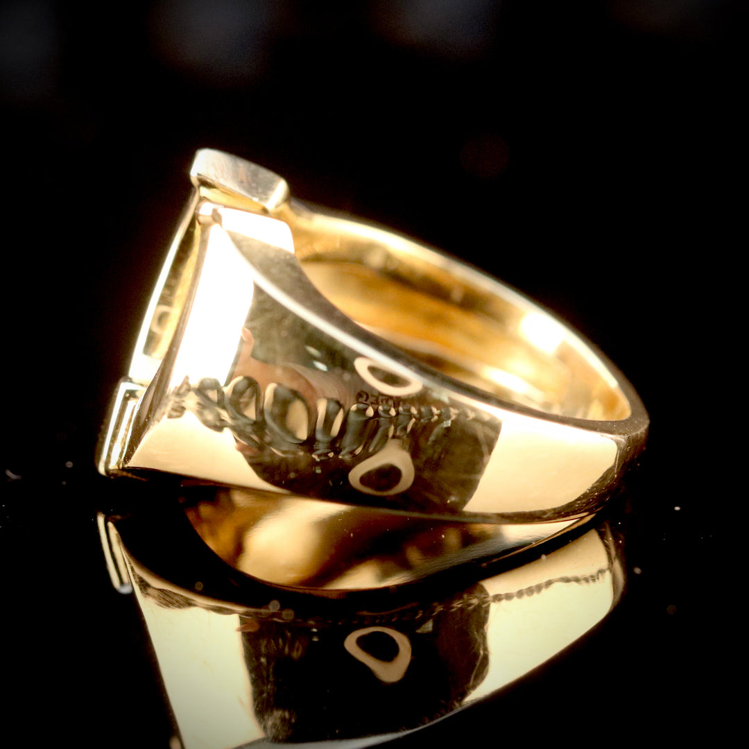 Vintage horseshoe ring in 14k yellow gold from Manor Jewels.