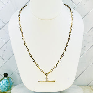 Vintage fancy link chain with T bar in yellow gold