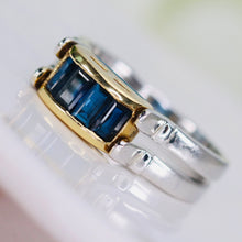 Load image into Gallery viewer, Double sided sapphire and blue topaz ring in 18k
