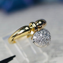 Load image into Gallery viewer, Heart shaped diamond cluster ring in 18k yellow gold