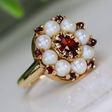 Load image into Gallery viewer, Stunning garnet and pearl ring in 14k yellow gold