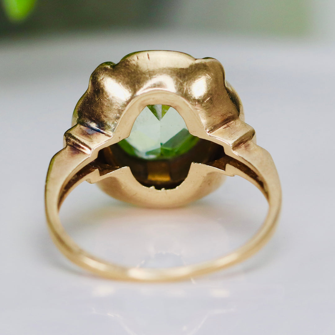 Vintage synthetic green spinel ring in yellow gold