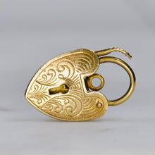 Load image into Gallery viewer, Vintage engraved heart padlock in yellow gold