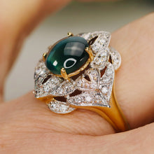 Load image into Gallery viewer, Impressive Cats eye chrysoberyl and diamond ring in 14k yellow gold