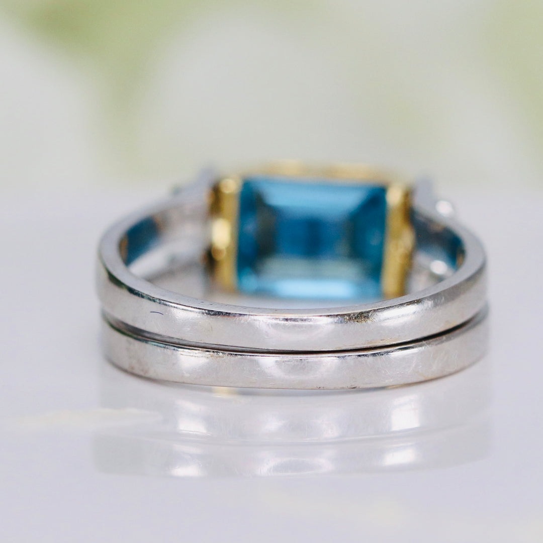 Double sided sapphire and blue topaz ring in 18k