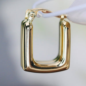 Puffed squared hoops in 14k yellow gold