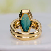 Load image into Gallery viewer, Estate green spinel and diamond ring in 18k yellow gold