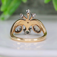 Load image into Gallery viewer, Vintage opal and Diamond ring in 14k yellow gold