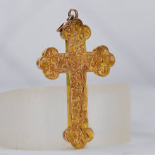 Load image into Gallery viewer, Vintage cross with engraved Ivy leaves in yellow gold