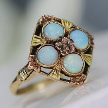 Load image into Gallery viewer, Vintage Opal ring in yellow gold