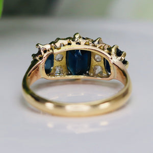 Victorian Sapphire and diamond ring in 18k yellow gold