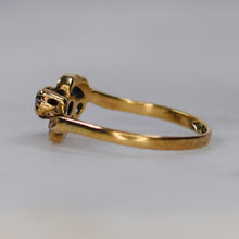 Load image into Gallery viewer, Vintage Garnet ring in yellow gold