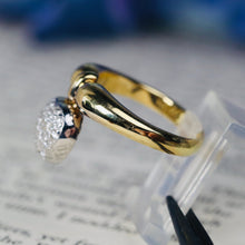 Load image into Gallery viewer, Heart shaped diamond cluster ring in 18k yellow gold