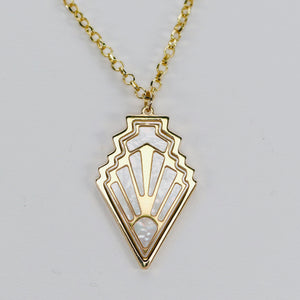 Stunning Art Deco style mother of Pearl necklace in 14k yellow gold