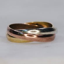 Load image into Gallery viewer, Vintage Rolling tri-tone gold ring