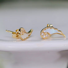 Load image into Gallery viewer, Angel wing earrings in 14k yellow gold