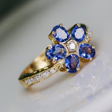 Load image into Gallery viewer, Vintage Tanzanite and diamond ring in 14k yellow gold