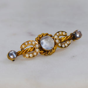 Victorian Moonstone and pearl brooch in 15k yellow gold