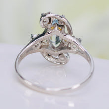 Load image into Gallery viewer, Vintage 14k gold aquamarine and diamond ring