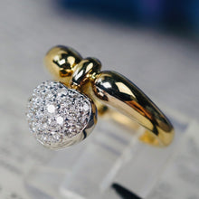 Load image into Gallery viewer, Heart shaped diamond cluster ring in 18k yellow gold