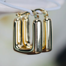 Load image into Gallery viewer, Puffed squared hoops in 14k yellow gold