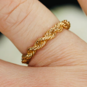 Vintage chunky rope band in 14k yellow gold