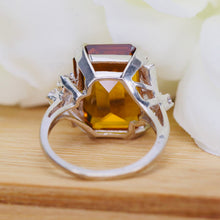 Load image into Gallery viewer, Vintage Synthetic orange sapphire ring in white gold