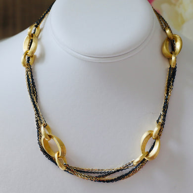 34” necklace in 18k yellow gold with blue rhodium