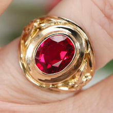 Load image into Gallery viewer, Vintage synthetic ruby ring in yellow gold from Manor Jewels
