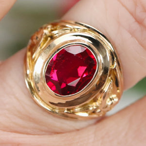 Vintage synthetic ruby ring in yellow gold from Manor Jewels