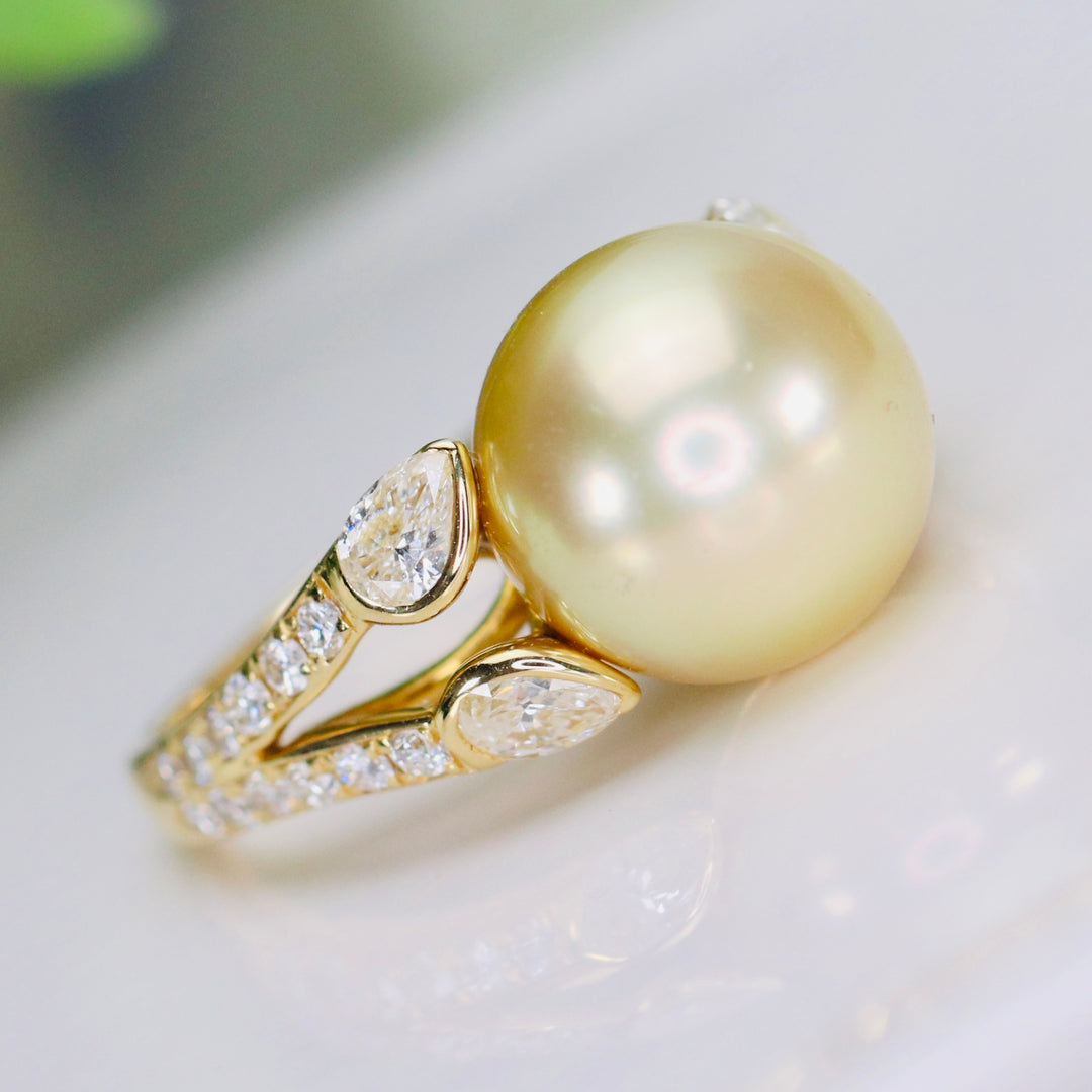 Golden south sea pearl and diamond ring in 18k yellow gold