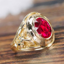 Load image into Gallery viewer, Vintage synthetic Ruby ring in yellow gold with bees/wasps on the shoulders