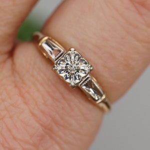 Vintage diamond solitaire in 14k yellow gold