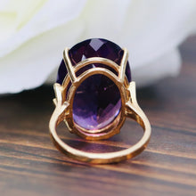 Load image into Gallery viewer, Estate large oval Amethyst ring in 14k yellow gold