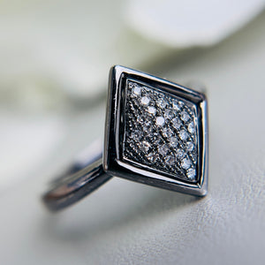 Kite shaped Diamond cluster ring in 14k White gold