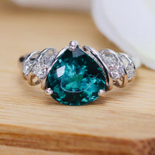 Load image into Gallery viewer, Estate chunky pear shaped green tourmaline and diamond ring in platinum