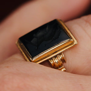 Vintage 1938 14k yellow gold onyx intaglio ring