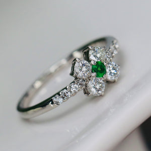 Estate tsavorite garnet and diamond ring in platinum