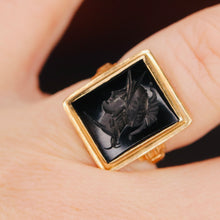 Load image into Gallery viewer, Vintage 1938 14k yellow gold onyx intaglio ring