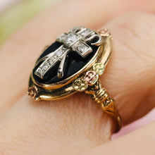 Load image into Gallery viewer, Unusual diamond cross oval onyx ring in yellow gold