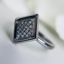 Load image into Gallery viewer, Kite shaped Diamond cluster ring in 14k White gold