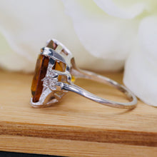 Load image into Gallery viewer, Vintage Synthetic orange sapphire ring in white gold