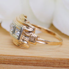 Load image into Gallery viewer, Vintage 3 diamond ring in 14k yellow gold