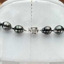 Load image into Gallery viewer, Tahitian baroque pearl strand with 14k white gold clasp