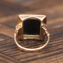 Load image into Gallery viewer, Vintage 1938 14k yellow gold onyx intaglio ring