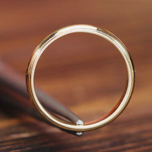 Load image into Gallery viewer, Vintage Art carved band in 14k yellow gold