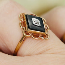 Load image into Gallery viewer, Onyx and diamond kite shaped ring in yellow gold
